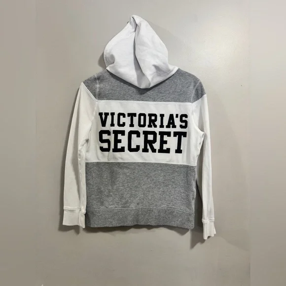 Victoria's Secret Gray Zip Up Woman’s Size M - Picture 1 of 5